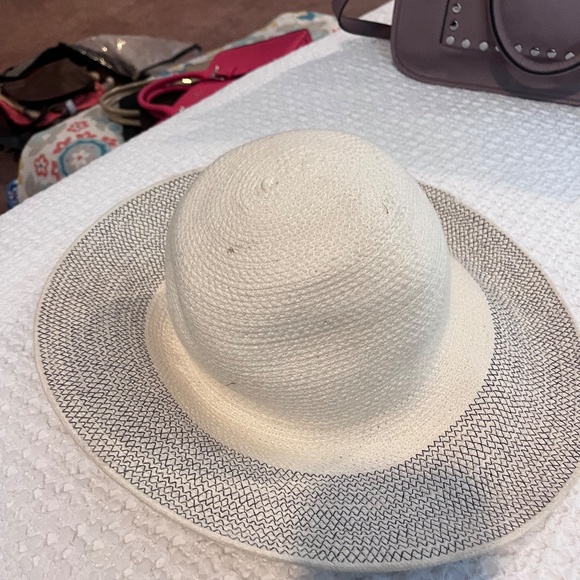 J. Crew White Sun Hat - Picture 4 of 7
